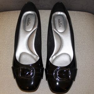 Black Ballet Flats